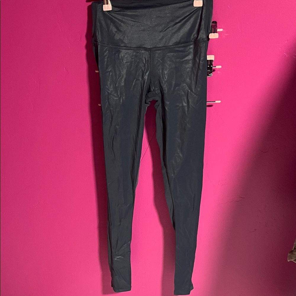 Dark Blue High-Waisted Leggings